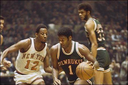 巴萨迎战特内里费，冲击积分榜优势 ｜ 女子足球联赛精彩前瞻